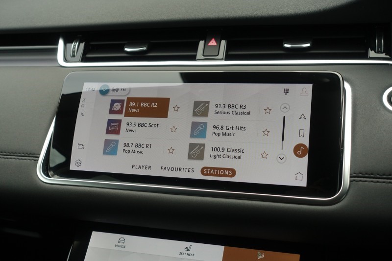 2021 (21) LAND ROVER RANGE ROVER EVOQUE 1.5 P300e SE 5dr Auto 4942382