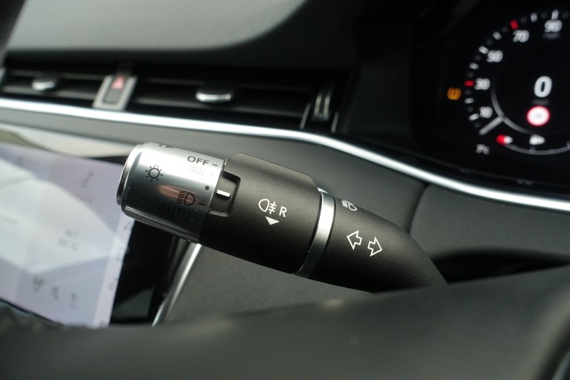 2021 (21) LAND ROVER RANGE ROVER EVOQUE 1.5 P300e SE 5dr Auto 4942380