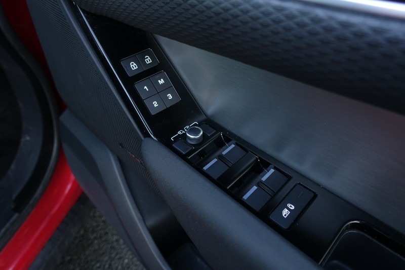 2022 (22) LAND ROVER RANGE ROVER VELAR 2.0 D200 R-Dynamic S 5dr Auto 4955755