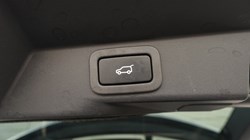 2021 (21) LAND ROVER RANGE ROVER SPORT 3.0 D300 HSE Silver 5dr Auto 4970429