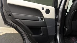 2021 (21) LAND ROVER RANGE ROVER SPORT 3.0 D300 HSE Silver 5dr Auto 4970453