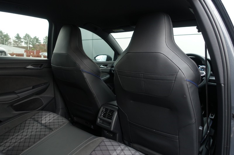 2024 (74) VOLKSWAGEN GOLF 1.5 TSI 150 R-Line 5dr 4964190