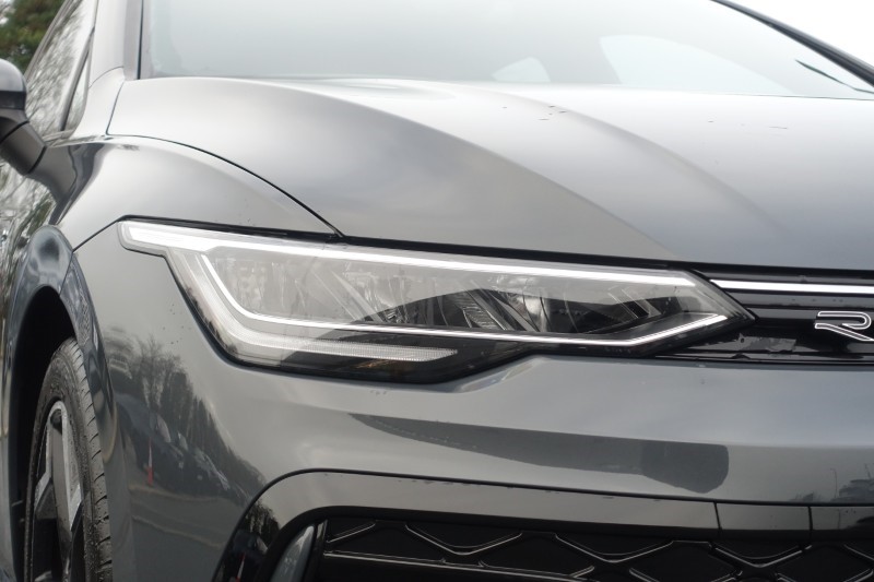 2024 (74) VOLKSWAGEN GOLF 1.5 TSI 150 R-Line 5dr 4964163