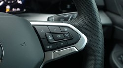 2024 (74) VOLKSWAGEN GOLF 1.5 TSI 150 R-Line 5dr 4964175