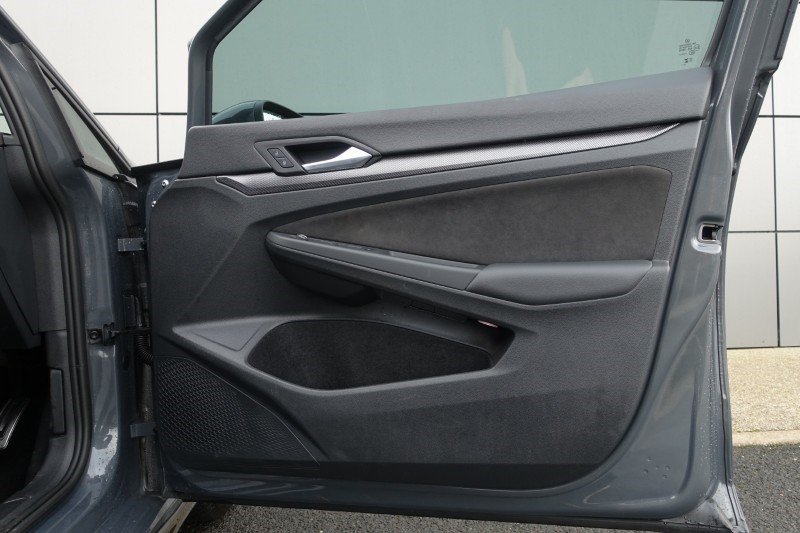 2024 (74) VOLKSWAGEN GOLF 1.5 TSI 150 R-Line 5dr 4964187