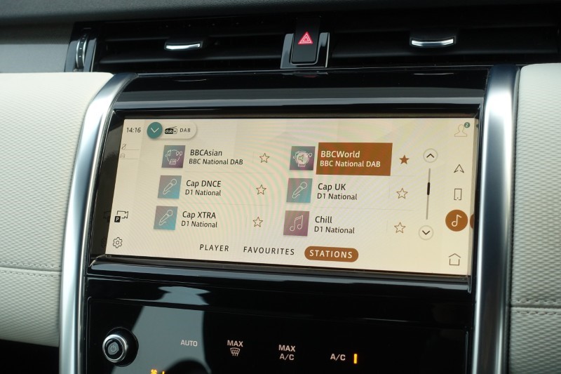 2022 (72) LAND ROVER DISCOVERY SPORT 2.0 D165 Urban Edition 5dr Auto 4964869