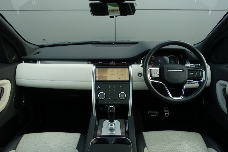 2022 (72) LAND ROVER DISCOVERY SPORT 2.0 D165 Urban Edition 5dr Auto 4964844