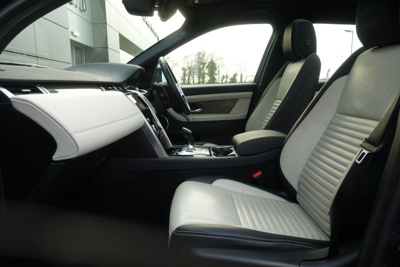 2022 (72) LAND ROVER DISCOVERY SPORT 2.0 D165 Urban Edition 5dr Auto 4964838