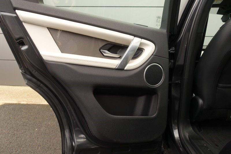 2022 (72) LAND ROVER DISCOVERY SPORT 2.0 D165 Urban Edition 5dr Auto 4964883