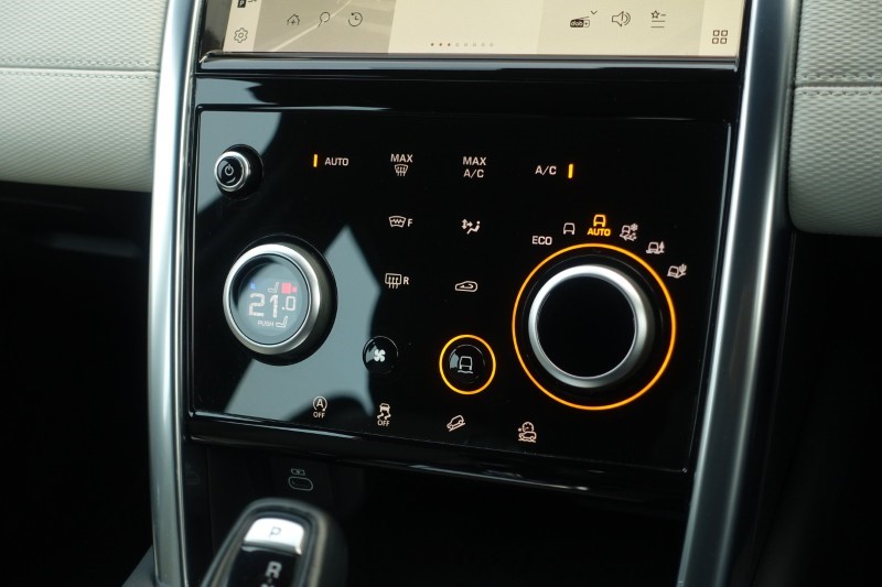 2022 (72) LAND ROVER DISCOVERY SPORT 2.0 D165 Urban Edition 5dr Auto 4964871