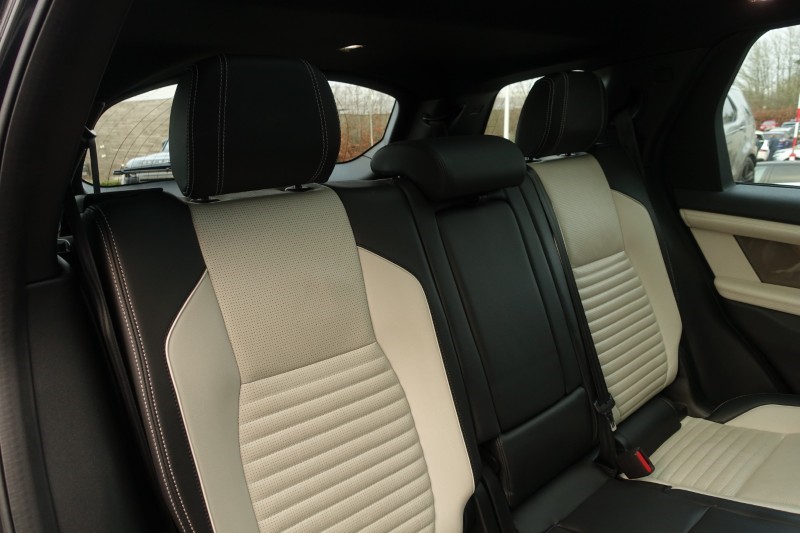 2022 (72) LAND ROVER DISCOVERY SPORT 2.0 D165 Urban Edition 5dr Auto 4964880