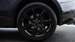 2022 (22) LAND ROVER RANGE ROVER VELAR 2.0 D200 Edition 5dr Auto 4980985