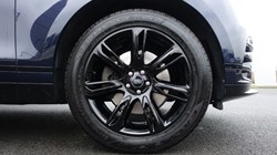 2022 (22) LAND ROVER RANGE ROVER VELAR 2.0 D200 Edition 5dr Auto 4980971