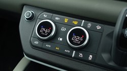 2023 (73) LAND ROVER DEFENDER 3.0 D300 X-Dynamic S 110 5dr Auto 4976362