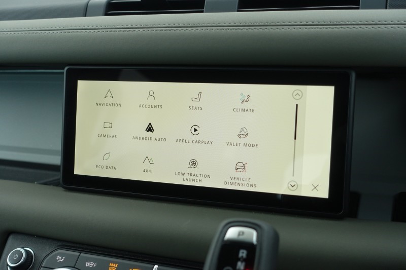 2023 (73) LAND ROVER DEFENDER 3.0 D300 X-Dynamic S 110 5dr Auto 4976357