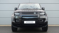 2023 (73) LAND ROVER DEFENDER 3.0 D300 X-Dynamic S 110 5dr Auto 4976325