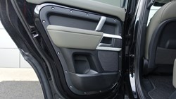 2023 (73) LAND ROVER DEFENDER 3.0 D300 X-Dynamic S 110 5dr Auto 4976375