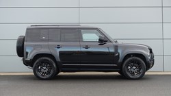 2023 (73) LAND ROVER DEFENDER 3.0 D300 X-Dynamic S 110 5dr Auto 4976323