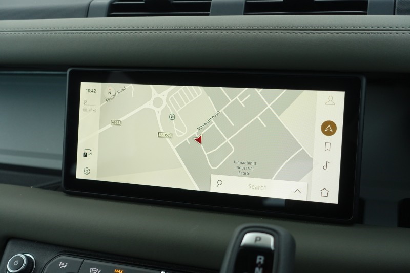 2023 (73) LAND ROVER DEFENDER 3.0 D300 X-Dynamic S 110 5dr Auto 4976329