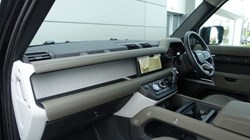 2023 (73) LAND ROVER DEFENDER 3.0 D300 X-Dynamic S 110 5dr Auto 4976379