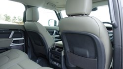 2023 (73) LAND ROVER DEFENDER 3.0 D300 X-Dynamic S 110 5dr Auto 4976372