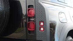 2023 (73) LAND ROVER DEFENDER 3.0 D300 X-Dynamic S 110 5dr Auto 4976344