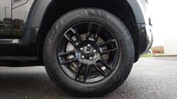 2023 (73) LAND ROVER DEFENDER 3.0 D300 X-Dynamic S 110 5dr Auto 4976326