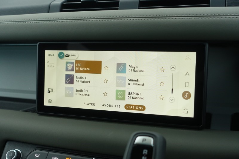 2023 (73) LAND ROVER DEFENDER 3.0 D300 X-Dynamic S 110 5dr Auto 4976356