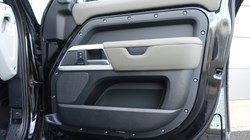 2023 (73) LAND ROVER DEFENDER 3.0 D300 X-Dynamic S 110 5dr Auto 4976368