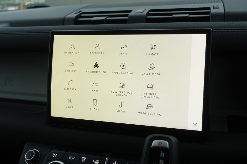 2021 (21) LAND ROVER DEFENDER 3.0 D200 110 5dr Auto 4984479