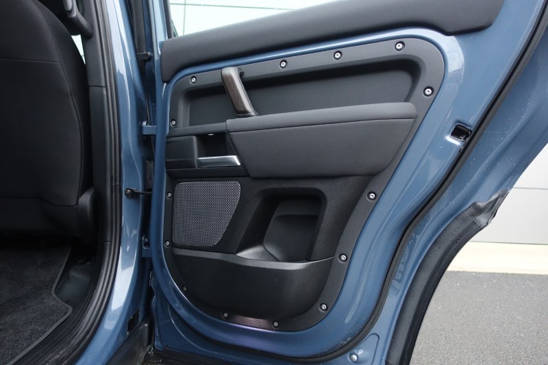 2021 (21) LAND ROVER DEFENDER 3.0 D200 110 5dr Auto 4984489