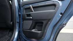 2021 (21) LAND ROVER DEFENDER 3.0 D200 110 5dr Auto 4984489