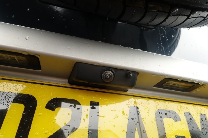 2021 (21) LAND ROVER DEFENDER 3.0 D200 110 5dr Auto 4984469