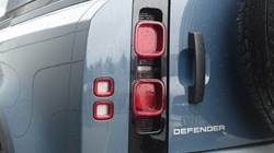 2021 (21) LAND ROVER DEFENDER 3.0 D200 110 5dr Auto 4984463