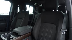 2021 (21) LAND ROVER DEFENDER 3.0 D200 110 5dr Auto 4984498