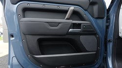 2021 (21) LAND ROVER DEFENDER 3.0 D200 110 5dr Auto 4984495