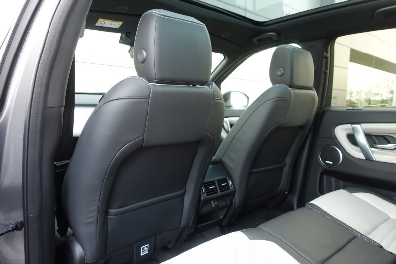 2023 (72) LAND ROVER DISCOVERY SPORT 2.0 D200 R-Dynamic HSE 5dr Auto 4970089