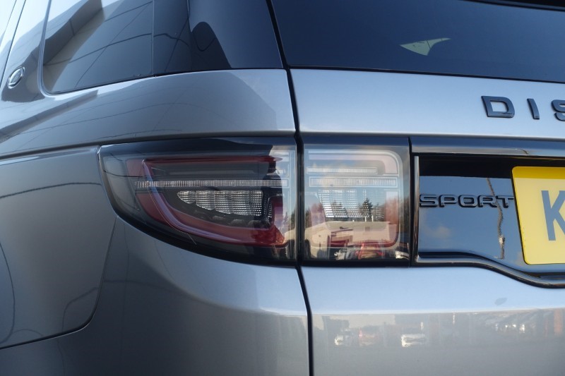 2023 (72) LAND ROVER DISCOVERY SPORT 2.0 D200 R-Dynamic HSE 5dr Auto 4970061