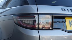 2023 (72) LAND ROVER DISCOVERY SPORT 2.0 D200 R-Dynamic HSE 5dr Auto 4970061