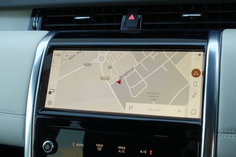 2023 (72) LAND ROVER DISCOVERY SPORT 2.0 D200 R-Dynamic HSE 5dr Auto 4970046