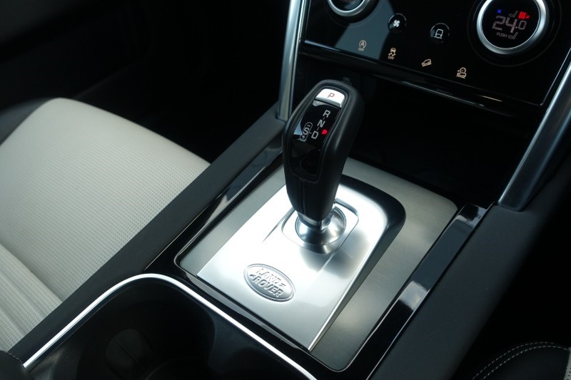 2023 (72) LAND ROVER DISCOVERY SPORT 2.0 D200 R-Dynamic HSE 5dr Auto 4970048