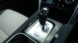 2023 (72) LAND ROVER DISCOVERY SPORT 2.0 D200 R-Dynamic HSE 5dr Auto 4970048