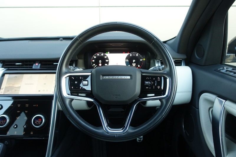 2023 (72) LAND ROVER DISCOVERY SPORT 2.0 D200 R-Dynamic HSE 5dr Auto 4970050