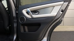 2023 (72) LAND ROVER DISCOVERY SPORT 2.0 D200 R-Dynamic HSE 5dr Auto 4970084