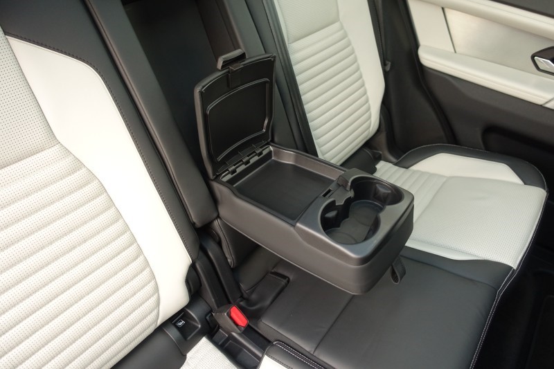 2023 (72) LAND ROVER DISCOVERY SPORT 2.0 D200 R-Dynamic HSE 5dr Auto 4970087