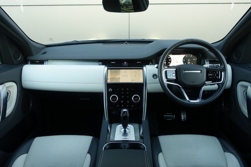 2023 (72) LAND ROVER DISCOVERY SPORT 2.0 D200 R-Dynamic HSE 5dr Auto 4970044