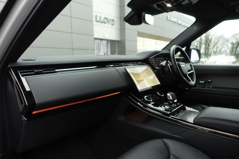 2022 (72) LAND ROVER RANGE ROVER SPORT 3.0 P440e Dynamic SE 5dr Auto 5025425