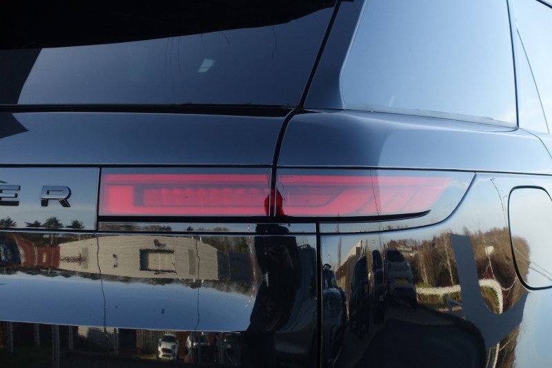 2025 (75) LAND ROVER RANGE ROVER SPORT 3.0 D300 Dynamic SE 5dr Auto 4998508