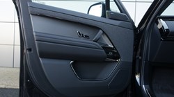 2025 (75) LAND ROVER RANGE ROVER SPORT 3.0 D300 Dynamic SE 5dr Auto 4998542