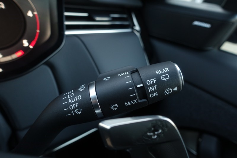 2025 (75) LAND ROVER RANGE ROVER SPORT 3.0 D300 Dynamic SE 5dr Auto 4998515